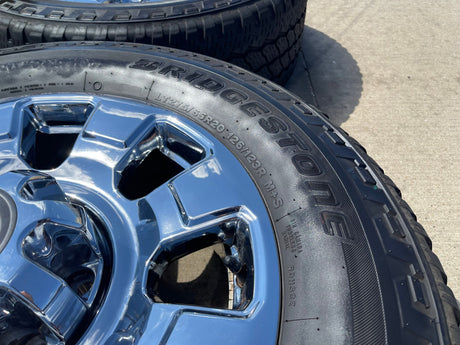 20" Ford F-250 F-350 OEM 10295 25085 10552 chrome Lariat wheels rims tires Texas Truck Tire