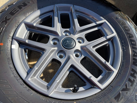 17" Jeep Wrangler Rubicon OEM wheels rims 9324 Gladiator 2025 2026 NEXEN NEW Texas Truck Tire
