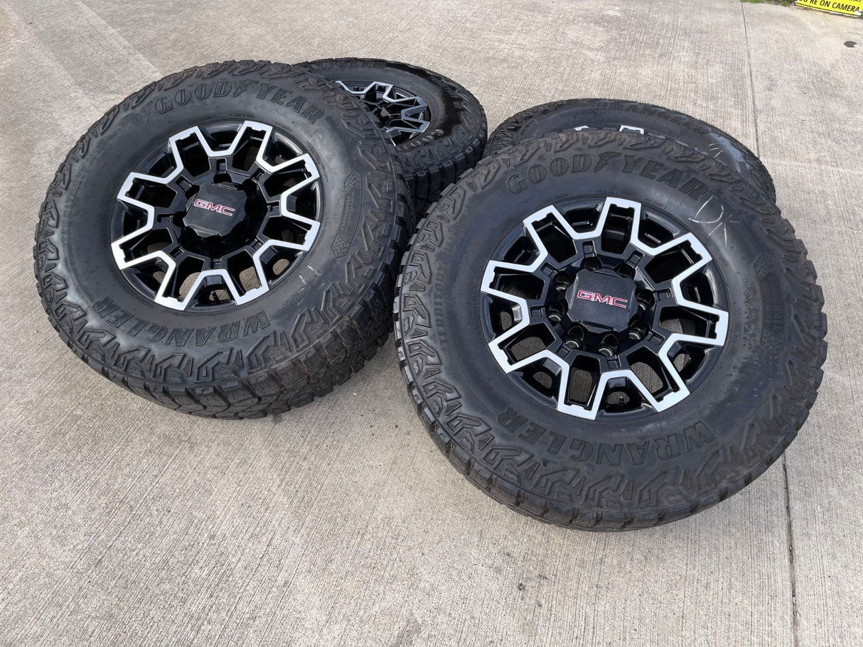 18" GMC Sierra AT4X Chevy Trail Boss 2500 OEM 14136 wheels rims GOODYEAR 35" Texas Truck Tire