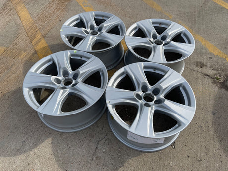 18" Toyota Highlander Rav4 XLE OEM 75263 wheels rims 2023 2024 2025 2026 NEW Texas Truck Tire