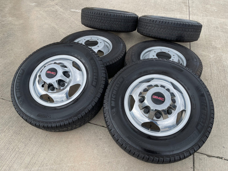 17" Chevy Silverado GMC Sierra 3500 Dually rims wheels OEM 5519 5520 MICHELIN Texas Truck Tire