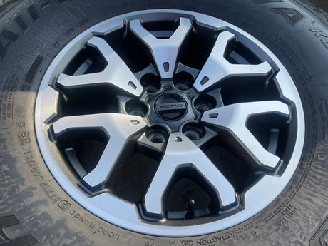 17" Ford F-150 Raptor Bronco OEM rims wheels 10461 tires 37" BFG Texas Truck Tire