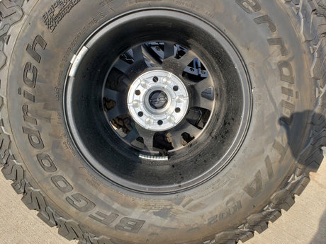17" Ford F-150 Raptor R OEM BEADLOCK 10460 rims wheels 37" tires BFG NEW Texas Truck Tire