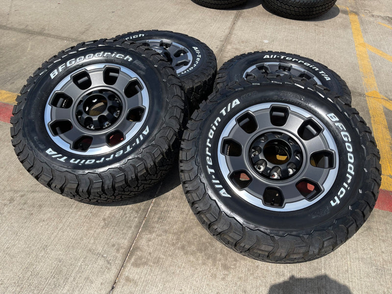 18" Ford F-250 F-350 OEM TREMOR rims wheels 10482 tires BFG KO3 A/T 33" NEW Texas Truck Tire