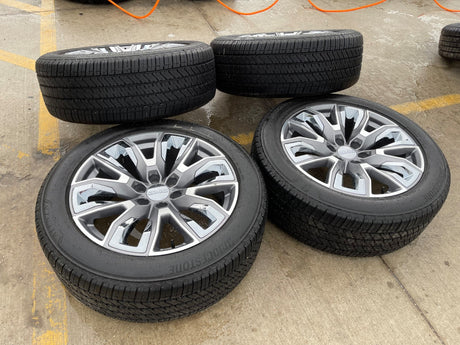 22" GMC Yukon Chevy Tahoe Escalade OEM chrome 95513 14134 wheels rims tires Texas Truck Tire