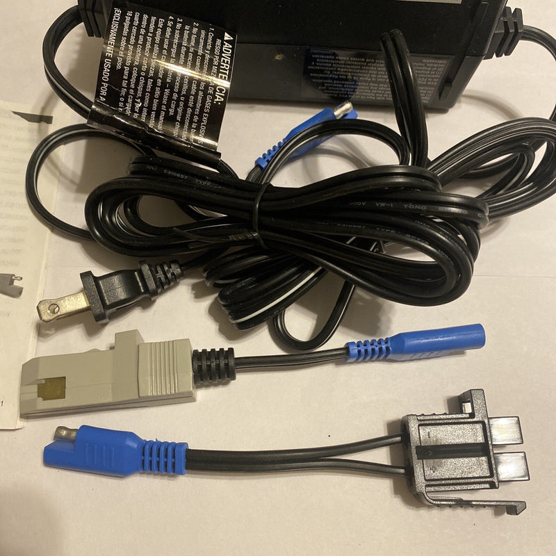 Universal Ride-On Toy Charger with 2 Connectors for CR1 Batteries