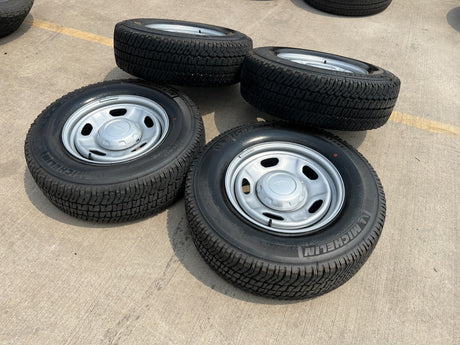 17" Ford F-250 F-350 OEM 3828 wheels rims tires MICHELIN 2023 2024 2025 2026 NEW Texas Truck Tire