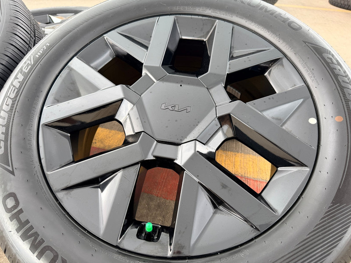 20" Kia Sorento X-PRO EV9 OEM wheels rims Telluride Sedona 2025 2026 Texas Truck Tire