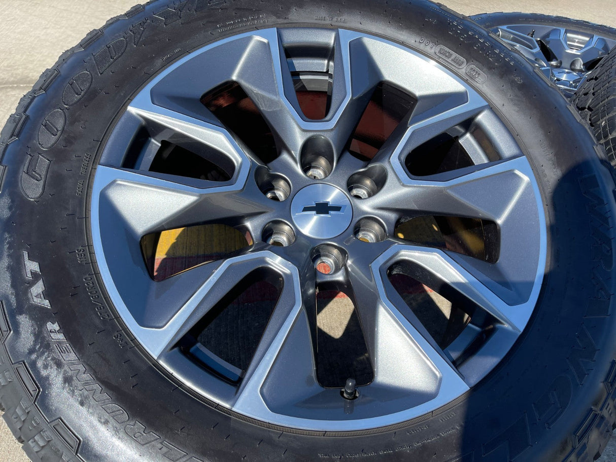 20" Chevy Silverado 1500 Tahoe Suburban OEM 5915 5916 wheels rims GOODYEAR Texas Truck Tire
