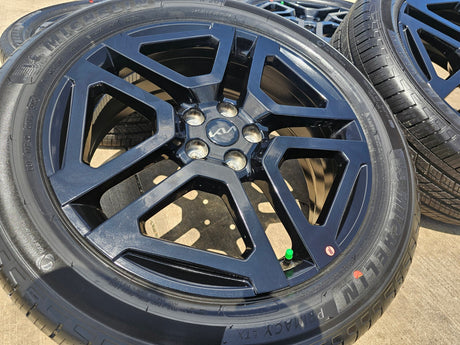 20" Kia Telluride Prestige X-PRO OEM wheels rims 74721 Sedona 2024 2025 2026 NEW Texas Truck Tire