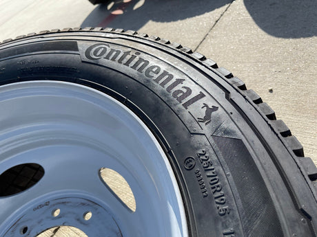 19.5" Ford F-450 Dually F-550 rims wheels RAM 4500 OEM 10x225 2024 2025 2026 Texas Truck Tire