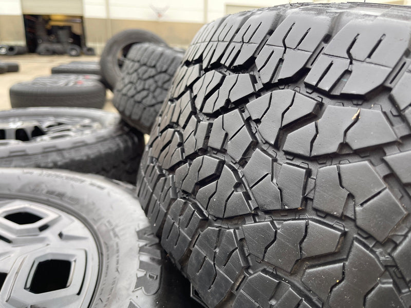 20" Chevy Silverado Trail Boss GMC AT4 2500 OEM 5946 wheels rims 2024 2025 2026 Texas Truck Tire