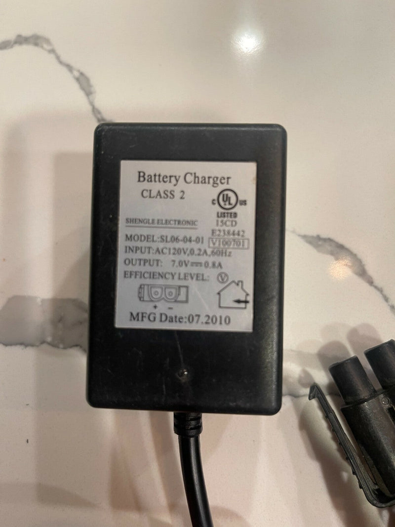 Electronic SL06-04-01 7V 0.8A Battery Charger for Kids' Motion Trax Toys