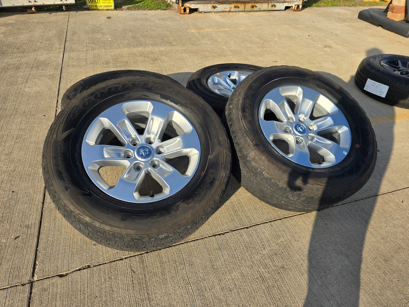 18" Dodge Ram 1500 OEM wheels rims 2672 tires GOODYEAR Texas Truck Tire