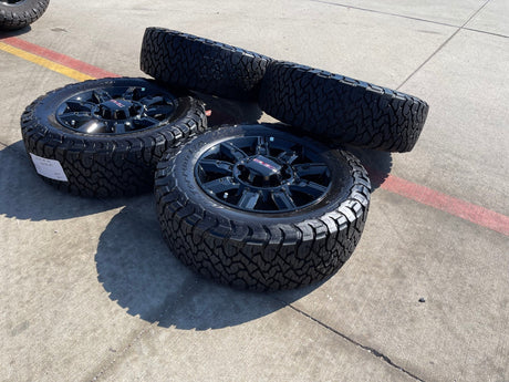 20" GMC Sierra AT4X 2500 3500 OEM 14137 5963 wheels rims Silverado BFG KO3 NEW Texas Truck Tire