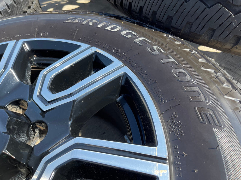 20" GMC Sierra AT4 2500 3500 OEM wheels rims 5950 Silverado BRIDGESTONE A/T Texas Truck Tire