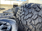 17" Ford F-150 Raptor R OEM BEADLOCK 10460 rims wheels 37" tires BFG Texas Truck Tire