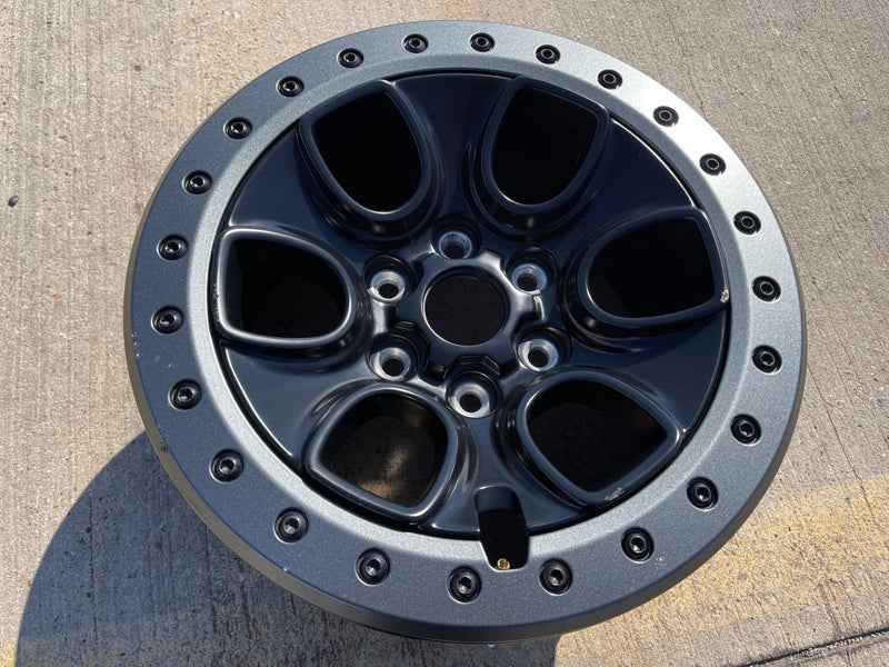 (1) 17" Ford F-150 Raptor OEM BEADLOCK rim wheel 10459 95210 DISCOUTNED Texas Truck Tire