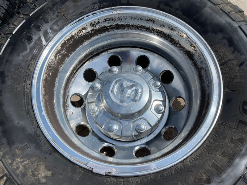 17" Dodge Ram 3500 Dually Laramie 8x200 wheels rims 2701 2702 OEM FIRESTONE Texas Truck Tire