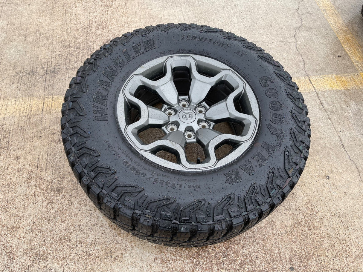 18" Dodge Ram 1500 TRX RHO Gray OEM 66002 wheel rim TERRITORY A/T 35" Texas Truck Tire
