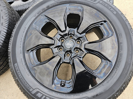 22" Ford F-150 Expedition LIMITED OEM rims wheels 10472 tires MICHELIN NEW 2026 Texas Truck Tire