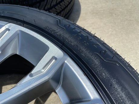 24" Chevy Tahoe LTZ GMC Yukon Sierra Denali OEM wheels rims tires 2025 2026 NEW Texas Truck Tire