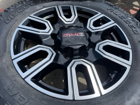 20" GMC Sierra AT4 2500 3500 OEM wheels rims 5950 Silverado COOPER RUGGED TREK Texas Truck Tire