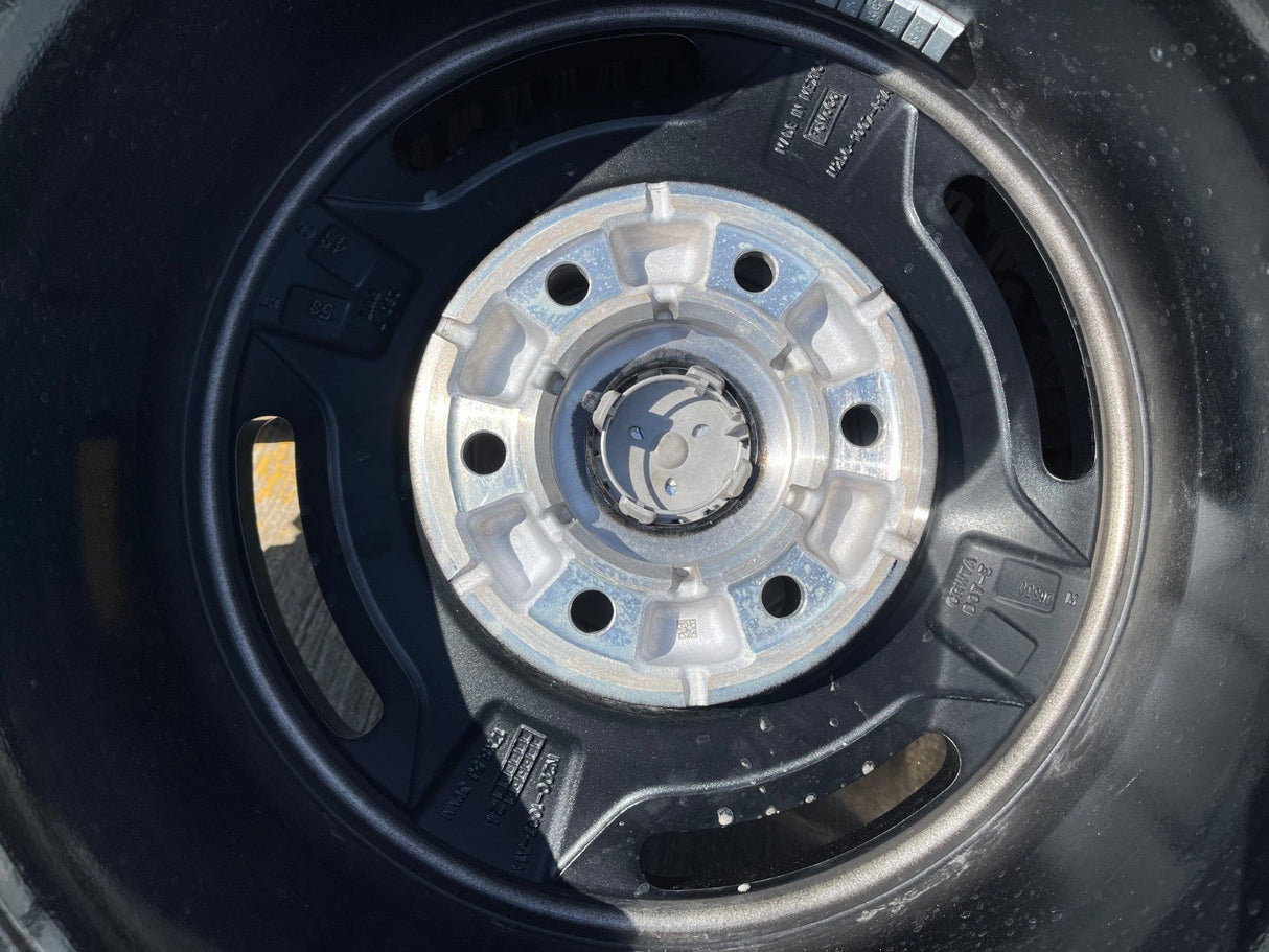 17" Ford Bronco HERITAGE Edition wheels rims white 2025 2026 GOODYEAR 35" Texas Truck Tire