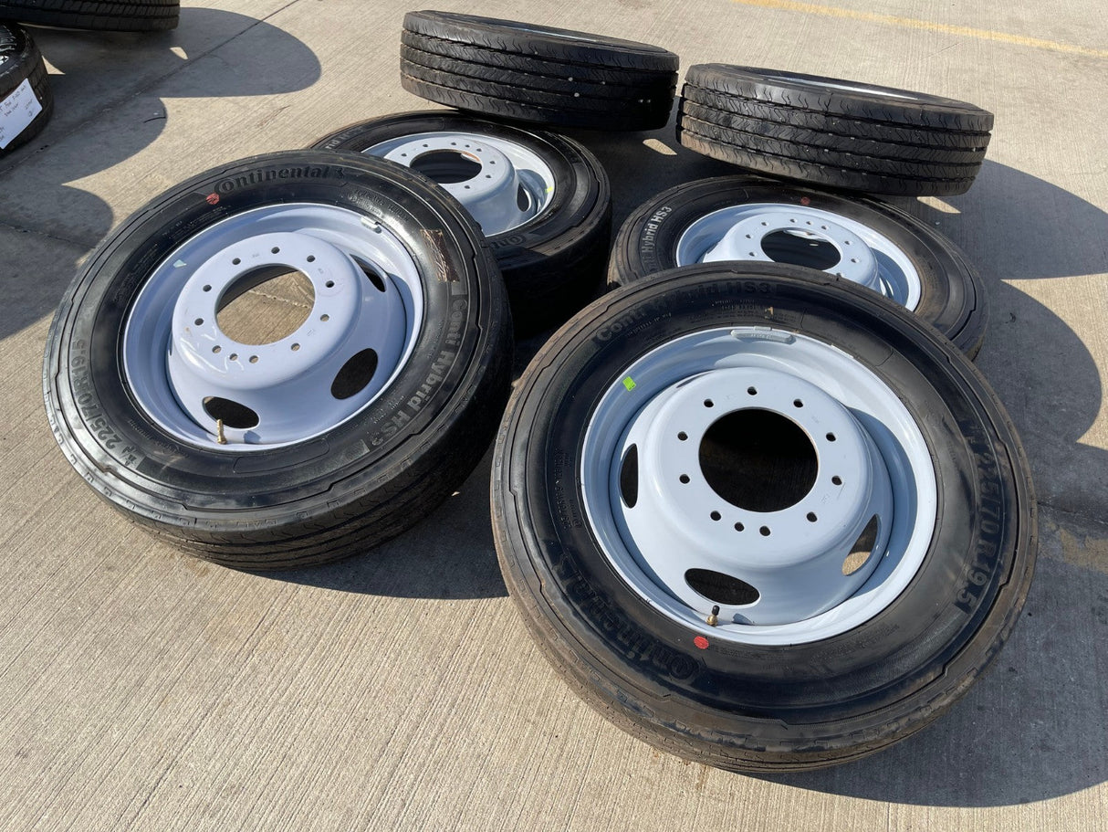19.5" Ford F-450 Dually F-550 rims wheels RAM 4500 OEM 10x225 CONTINENTAL NEW Texas Truck Tire