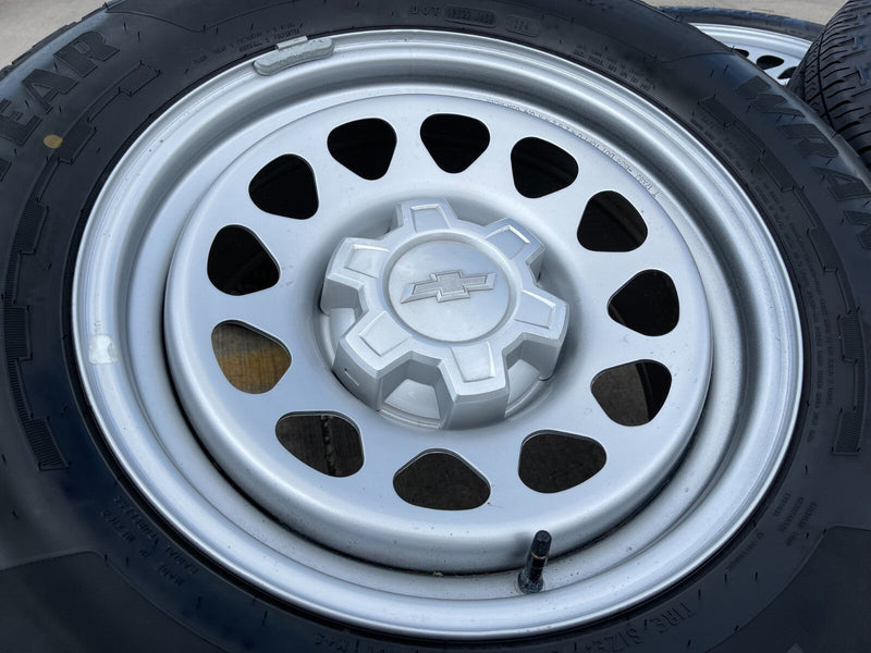 17" Chevy Colorado OEM wheels rims Silverado Suburban 8130 Canyon 2024 2025 NEW Texas Truck Tire