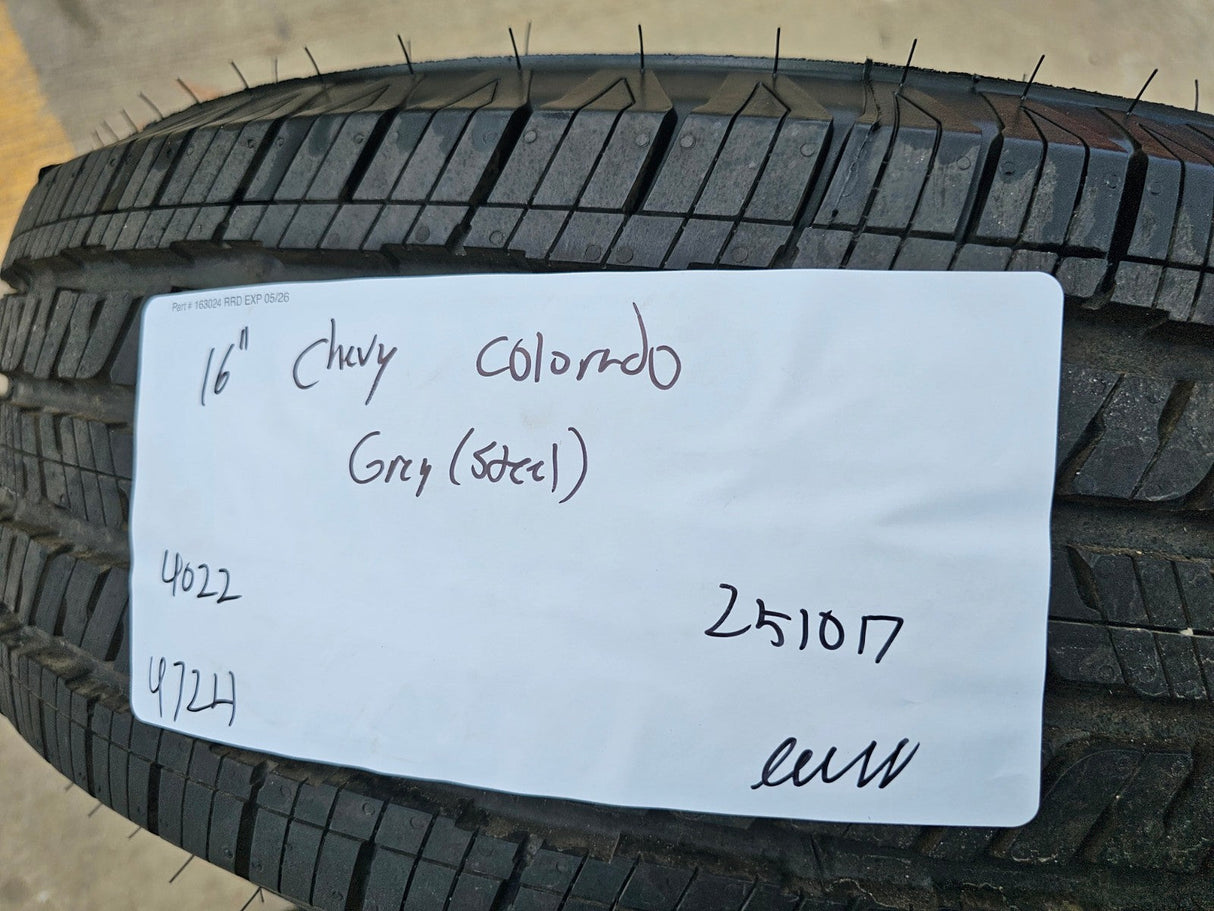 16" Chevy Colorado Z71 GMC Canyon OEM 8109 wheel rim tire spare Texas Truck Tire