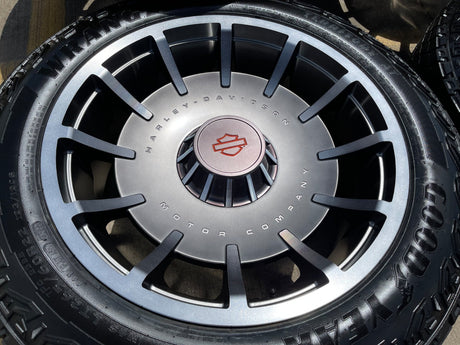 22" 22x10 Chevy Silverado Tahoe Suburban HARLEY DAVIDSON OEM wheels rims NEW 35" Texas Truck Tire
