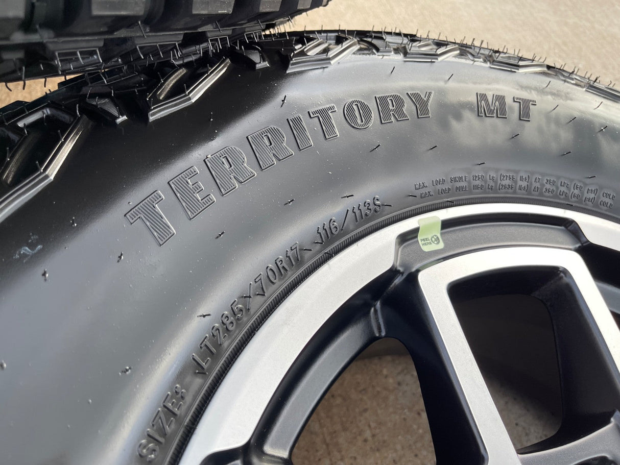 17" Jeep Wrangler Rubicon OEM 95730 9327 wheels rims Gladiator GOODYEAR 33" NEW Texas Truck Tire