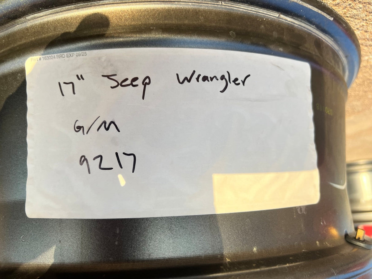 17" Jeep Wrangler Rubicon OEM wheel rim 9217 Gladiator spare 2021 2022 2023 2024 Texas Truck Tire