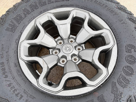 18" Dodge Ram 1500 TRX RHO Gray OEM 66002 wheel rim TERRITORY A/T 35" Texas Truck Tire