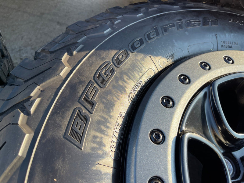 17" Ford F-150 Raptor OEM BEADLOCK rims wheels 10459 95210 BFG KO2 35" tires Texas Truck Tire