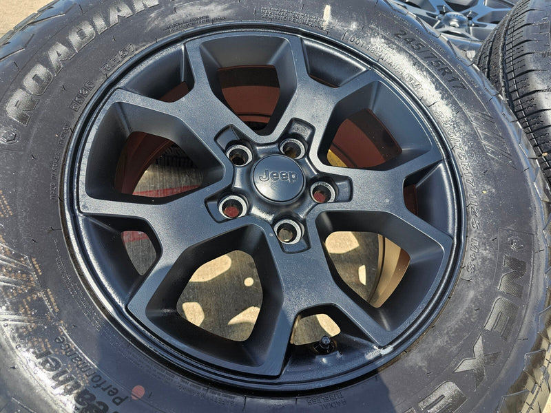 (1) 17" Jeep Wrangler Rubicon OEM 9218 wheel rim Gladiator tire NEXEN HTX2 NEW Texas Truck Tire