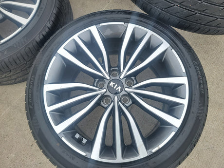 18" Kia Stinger Optima K5 Forte OEM 74773 wheels rims Texas Truck Tire