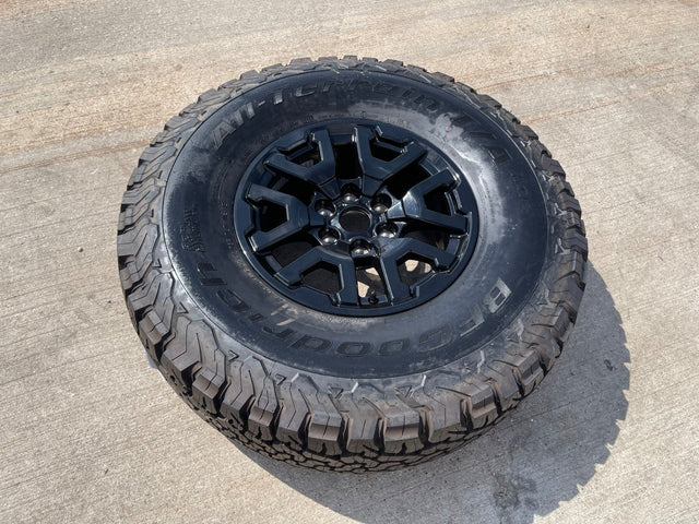 17" Ford F-150 Raptor Bronco OEM 10461 rim wheel spare 2024 2025 2026 BFG NEW Texas Truck Tire