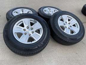 17" Chevy Silverado 1500 Tahoe Sierra OEM 5657 wheels rims MICHELIN NEW Texas Truck Tire