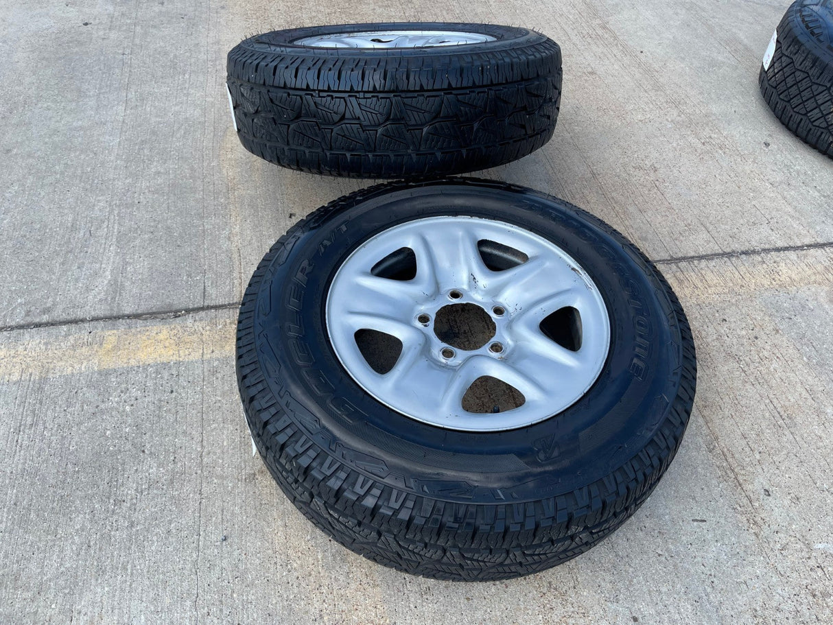 18" Toyota Tundra OEM wheel rim 69547 5x150 spare 2010 2015 2018 2019 2020 2021 Texas Truck Tire