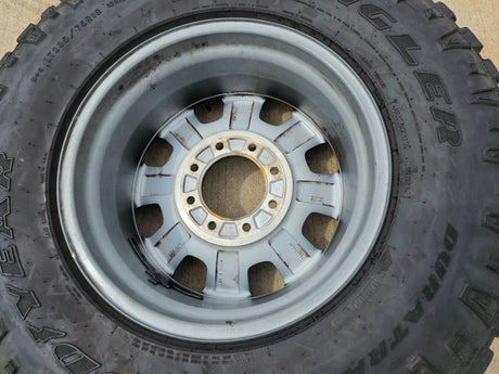 (1) 18" Ford F-250 F-350 OEM TREMOR 10482 rim wheel DURATRAC Spare Texas Truck Tire