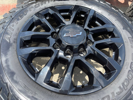 20" Chevy Silverado Trail Boss GMC AT4 2500 OEM 94030 wheels rims NEW BFG KO3 Texas Truck Tire