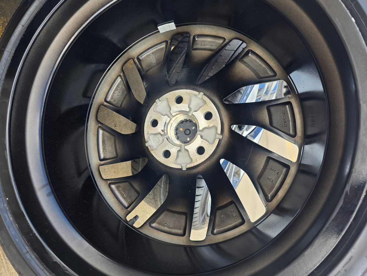 21" Lucid Air Grand Touring OEM 95542 95543 wheels rims black tires NEW Texas Truck Tire