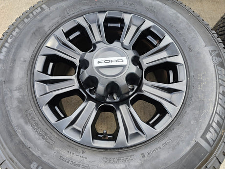 18" Ford F-250 F-350 TREMOR OEM rims wheels 10097 tires NEW MICHELIN A/T2 Texas Truck Tire
