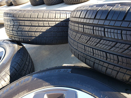 18" Jeep Grand Cherokee L OEM wheels rims 9308 Durango tires MICHELIN Texas Truck Tire
