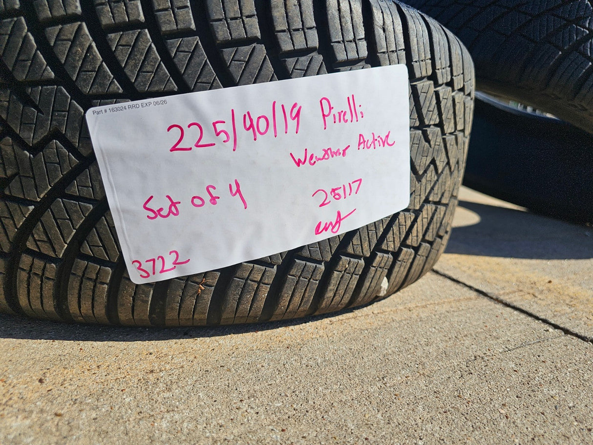 (4) 225/40/19 Pirelli Cinturato Weather Active tires M+S Texas Truck Tire