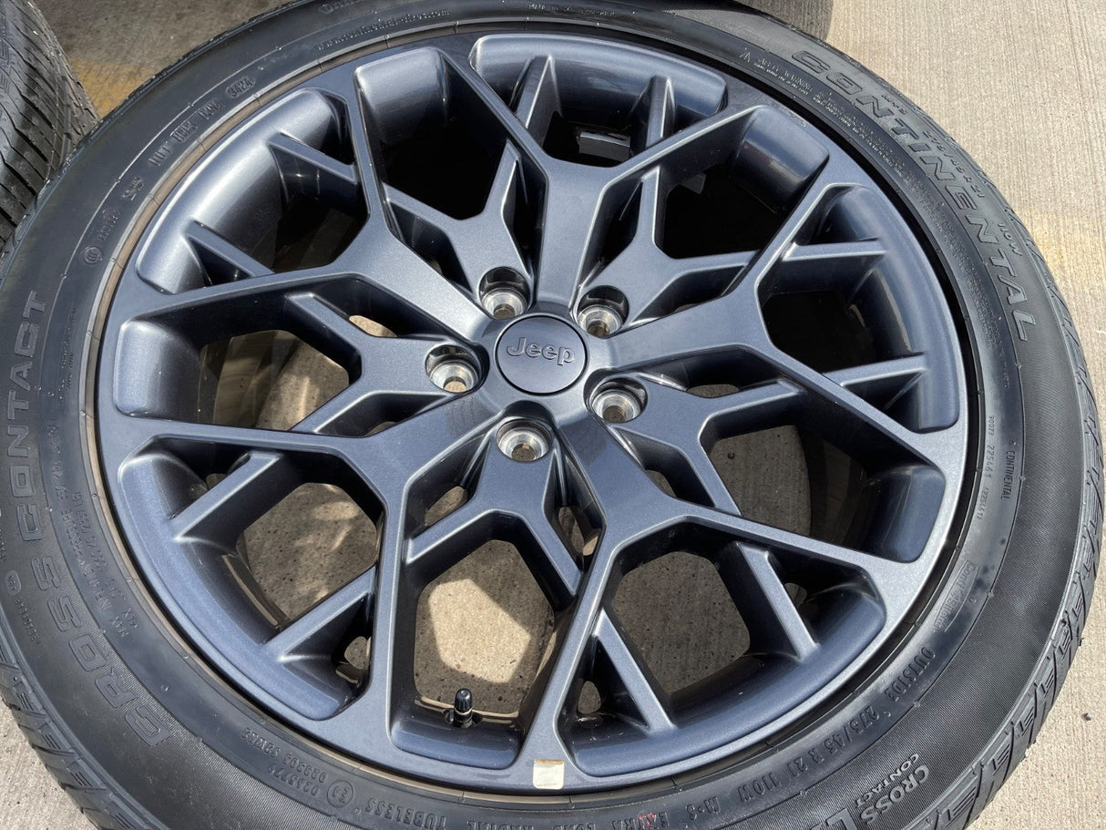 21" Jeep Grand Cherokee L OEM wheels rims 9291 Durango tires CONTINENTAL Texas Truck Tire