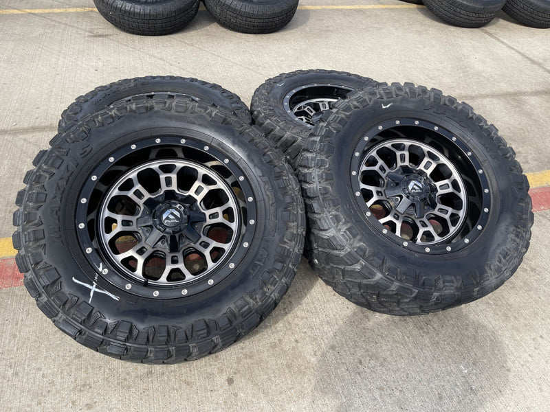 18" 18x9 Fuel Crush D561 Jeep Wrangler wheels rims 5x114.3 5x4.5 5x5 5x127 35" Texas Truck Tire