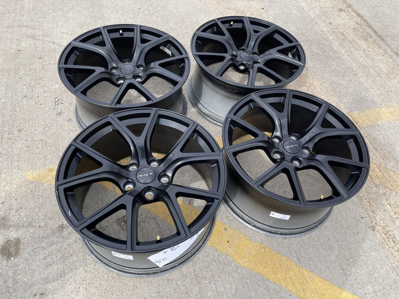20" 20x10 Jeep Grand Cherokee SRT Trackhawk SRT8 OEM 9173 black wheels rims Texas Truck Tire